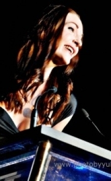 Catya_Mare_acceptance_speech__HMMAs_2009___400_x_266-cropped-left.JPG